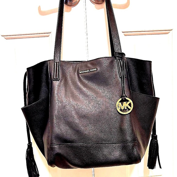 Michael Kors Ashbury Leather Tote Bag with Tassels and Gold Logo Trim - Picture 3 of 6